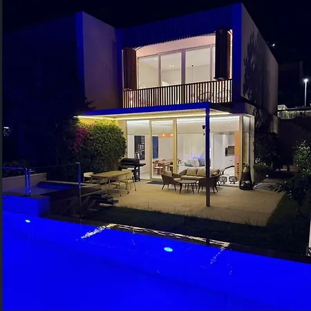 Il Sole Coast Villa