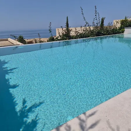 Il Sole Coast Villa *