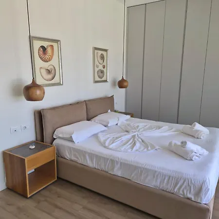 Villa Il Sole Coast Palasë